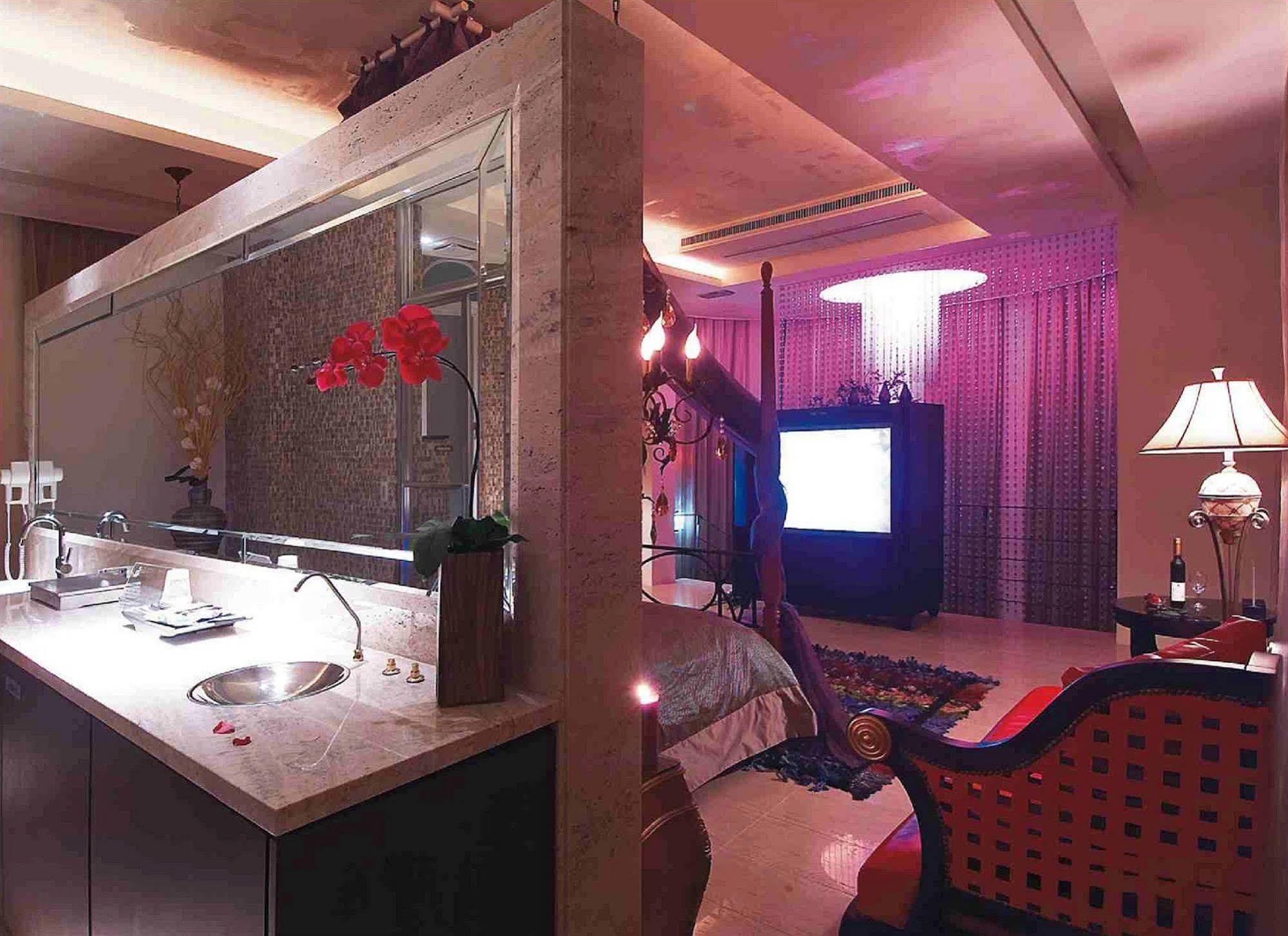 Li Hsin Motel Tchaj-čung Exteriér fotografie