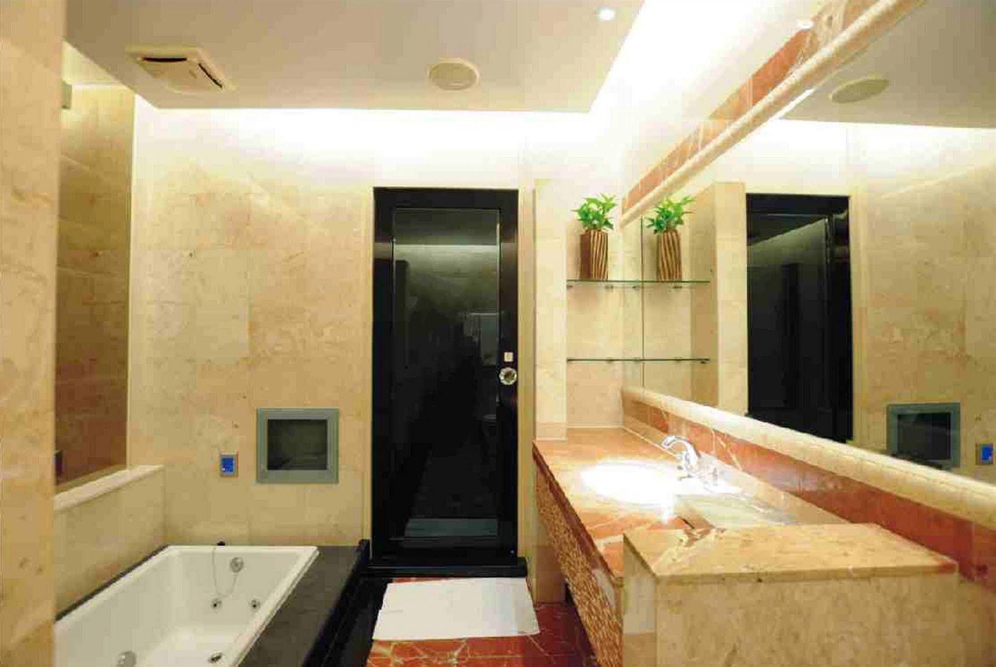 Li Hsin Motel Tchaj-čung Exteriér fotografie