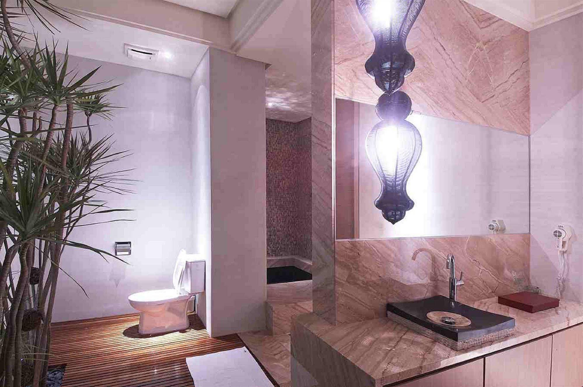 Li Hsin Motel Tchaj-čung Exteriér fotografie