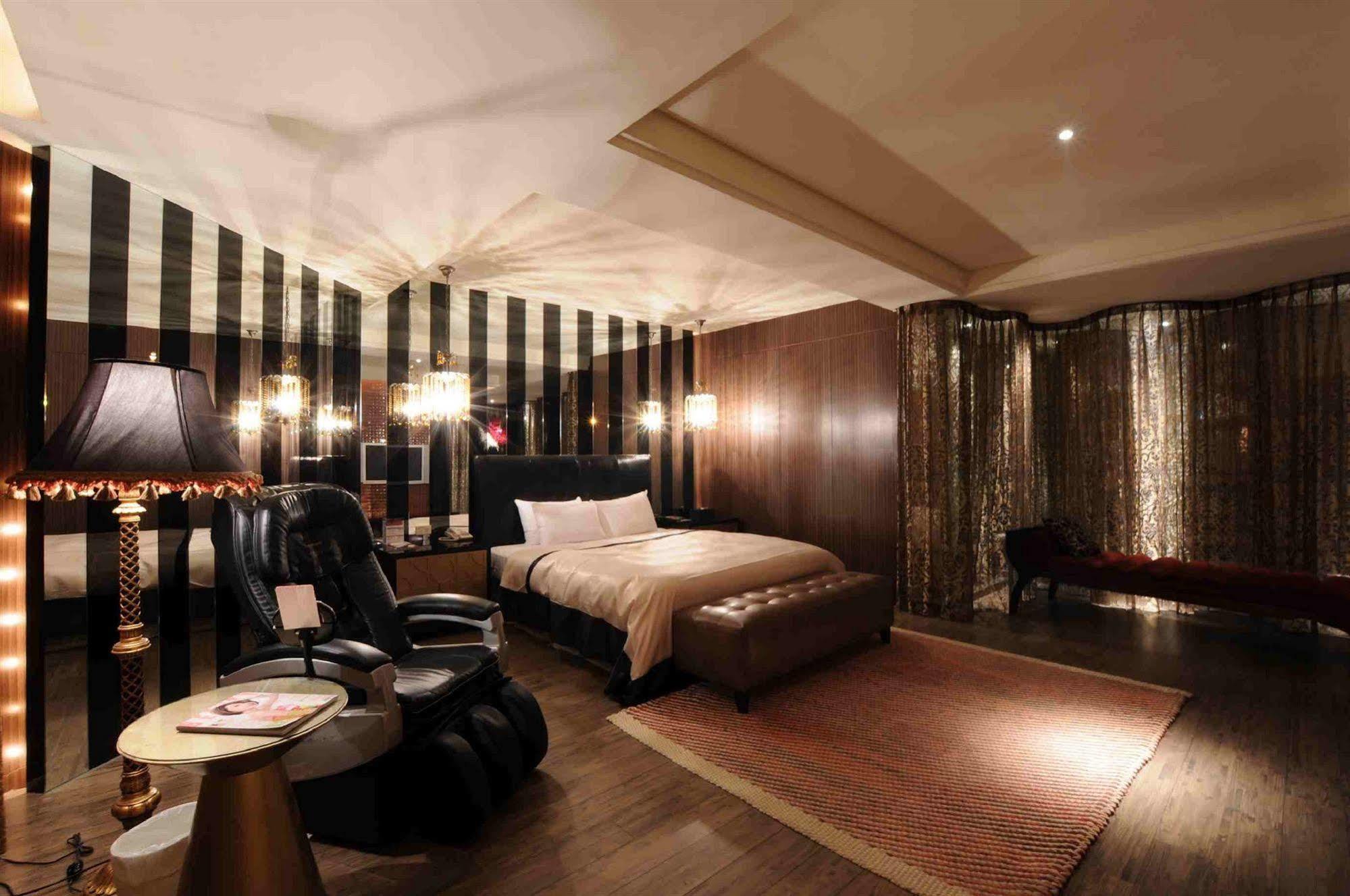 Li Hsin Motel Tchaj-čung Exteriér fotografie