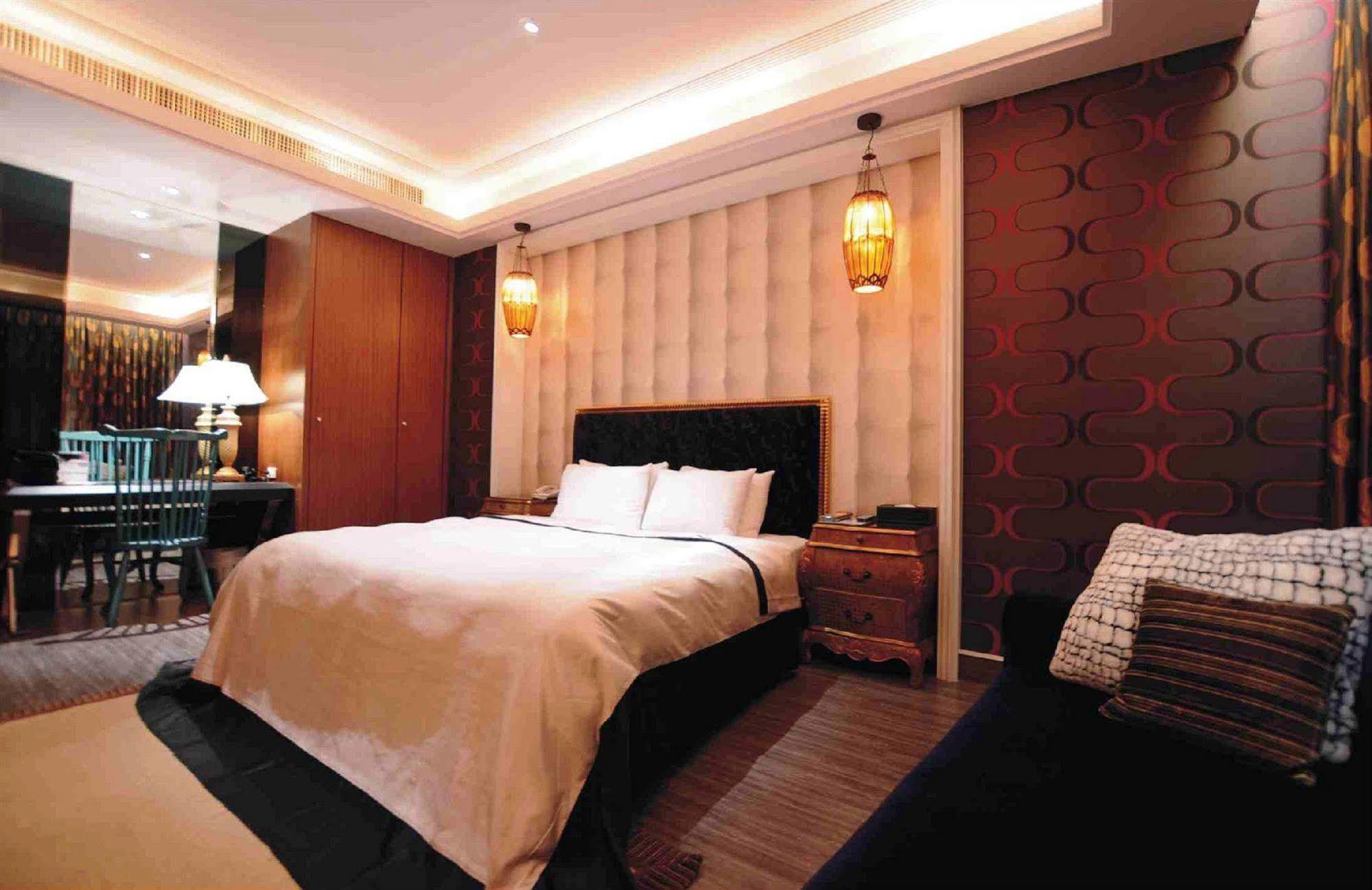 Li Hsin Motel Tchaj-čung Exteriér fotografie